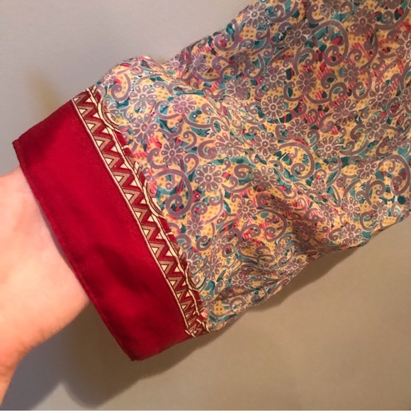 Luxurious printed sari robe - Picture 2 of 4